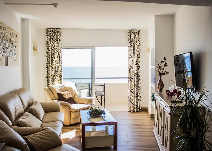 Beachfront Apartment In Fuengirola With Sea Views