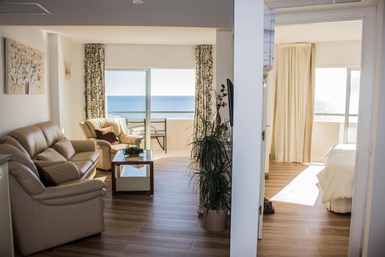 Beachfront In With Sea Views Apartment Fuengirola