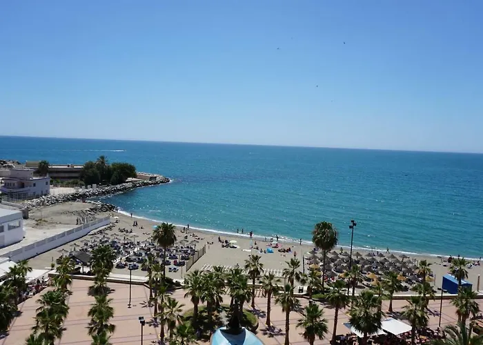 Beachfront Apartment In Fuengirola With Sea Views